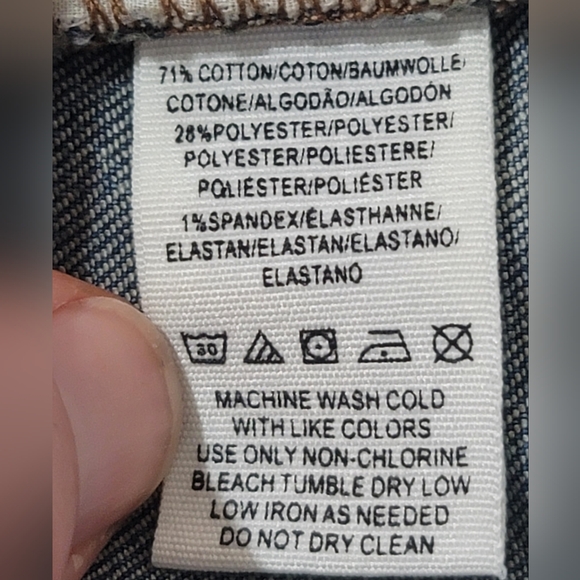 FREE PEOPLE Distressed Cropped Capri Jeans Low Rise Size W28 - Picture 17 of 17